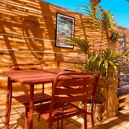 Feriehus La Maison De Jade Le Mabrouka Donne Place Pour La Reserve Africaine Valable Jusqua Fin Septembre (adults Only) *